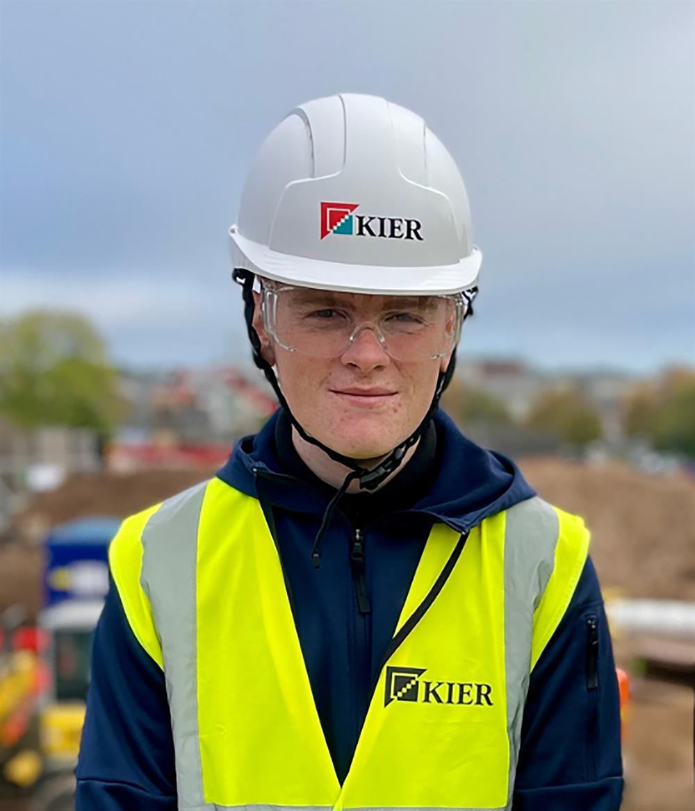 Niall’s industry placement on the Mansfield Community Diagnostic Centre project has led to a degree apprenticeship with Kier Group.
